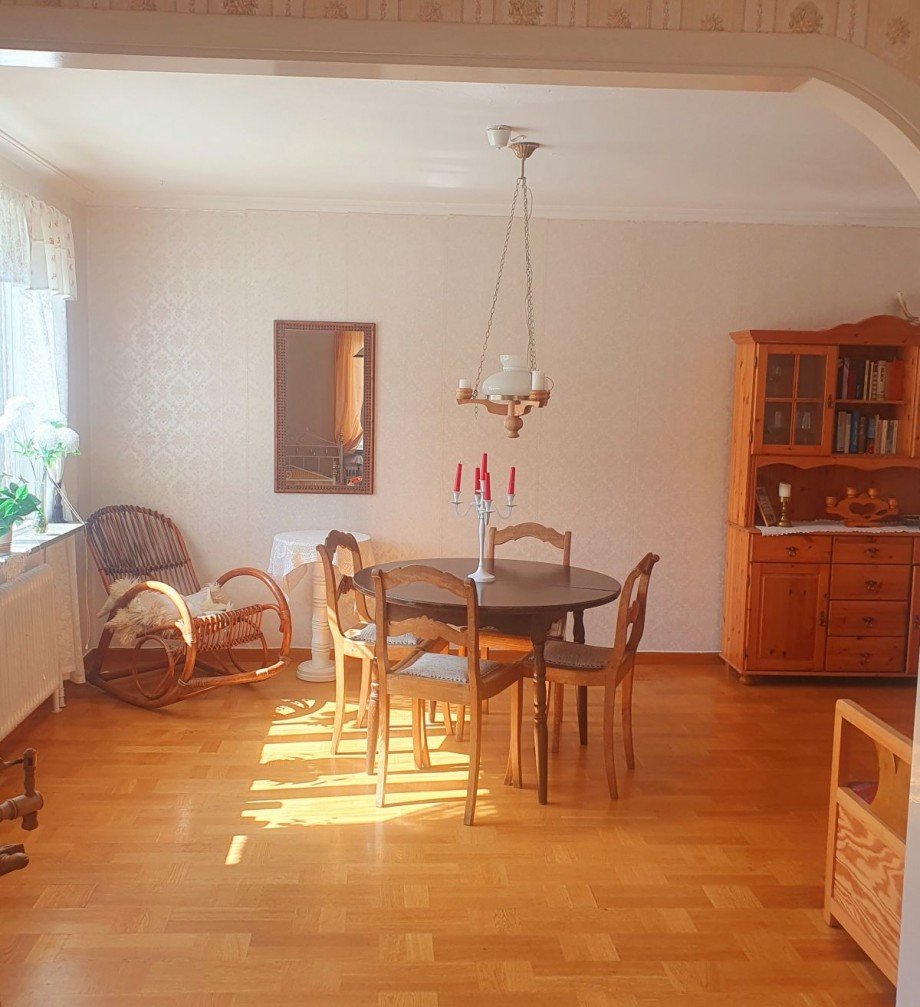  Einfamilienhaus 